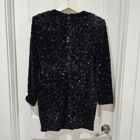 Helsi Milena Sequin Mini Dress - Picture 5 of 9